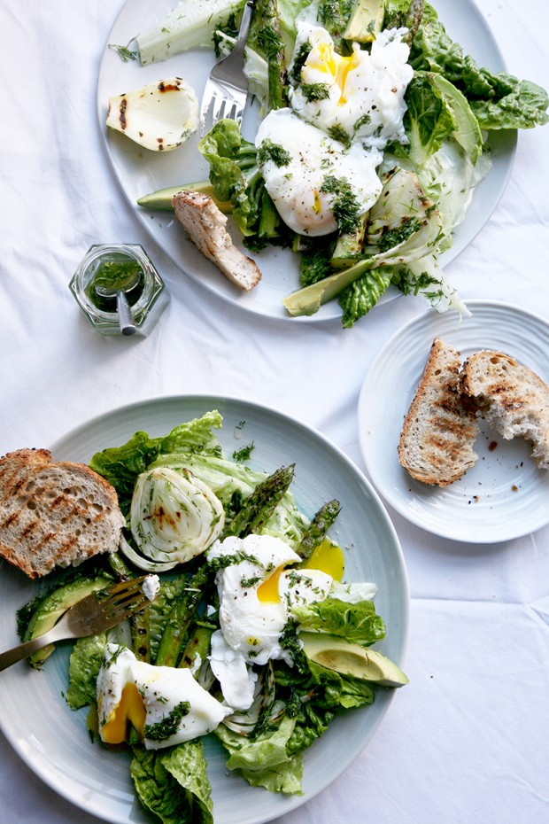 Poached Egg, Asparagus & Avocado Salad Recipe