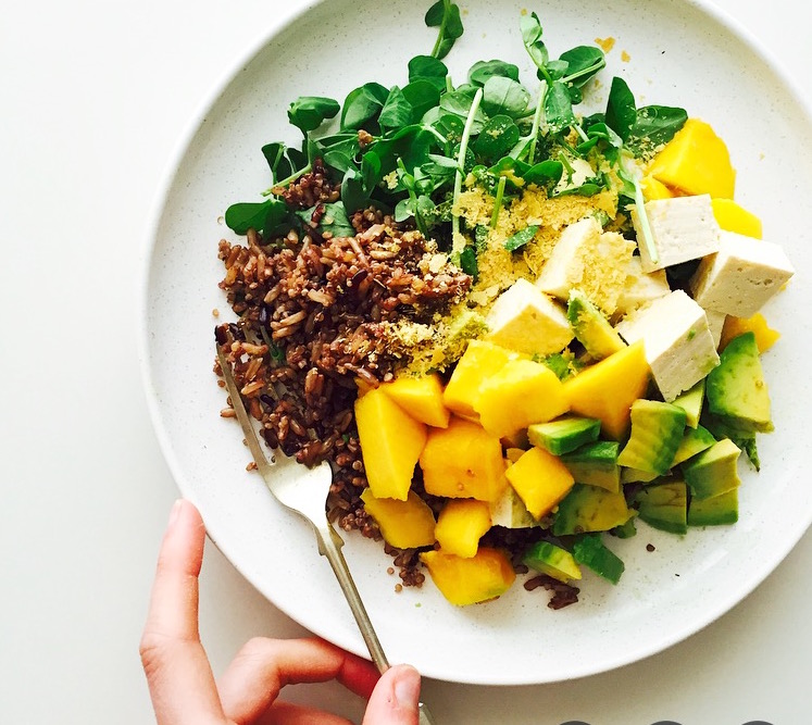 Tofu &amp; Mango Super Salad